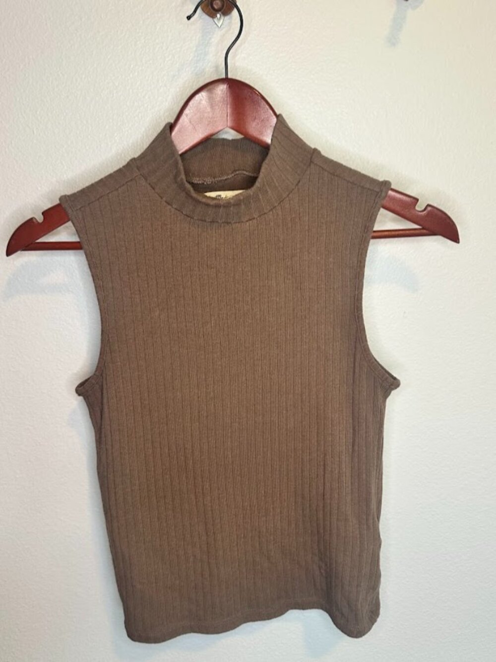 Madewell Mocha Brown Ribbed Sleeveless Turtleneck Top- Small